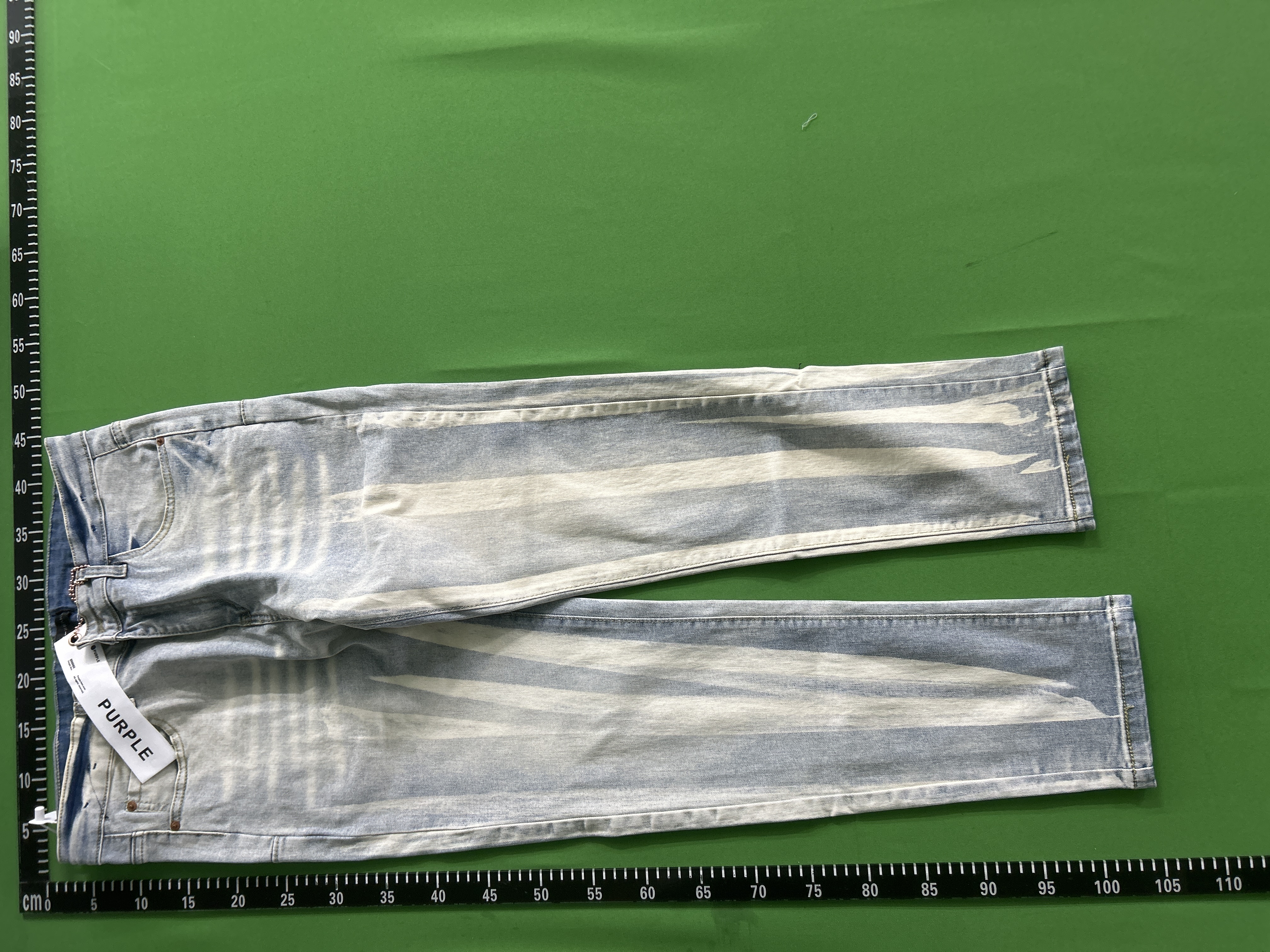 Amiri Jeans (+20 options)