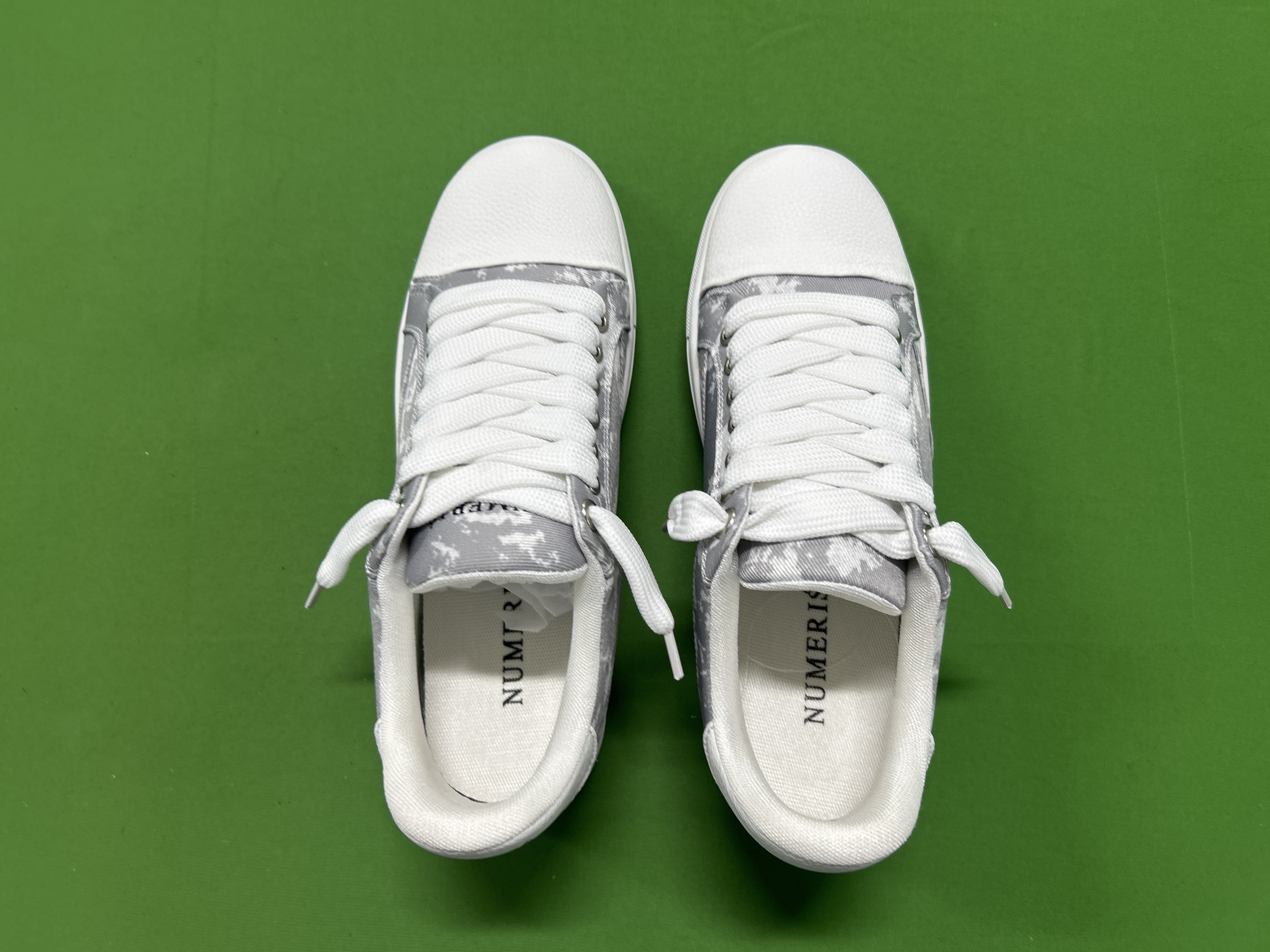 Numeris Sneakers (+9 color options)