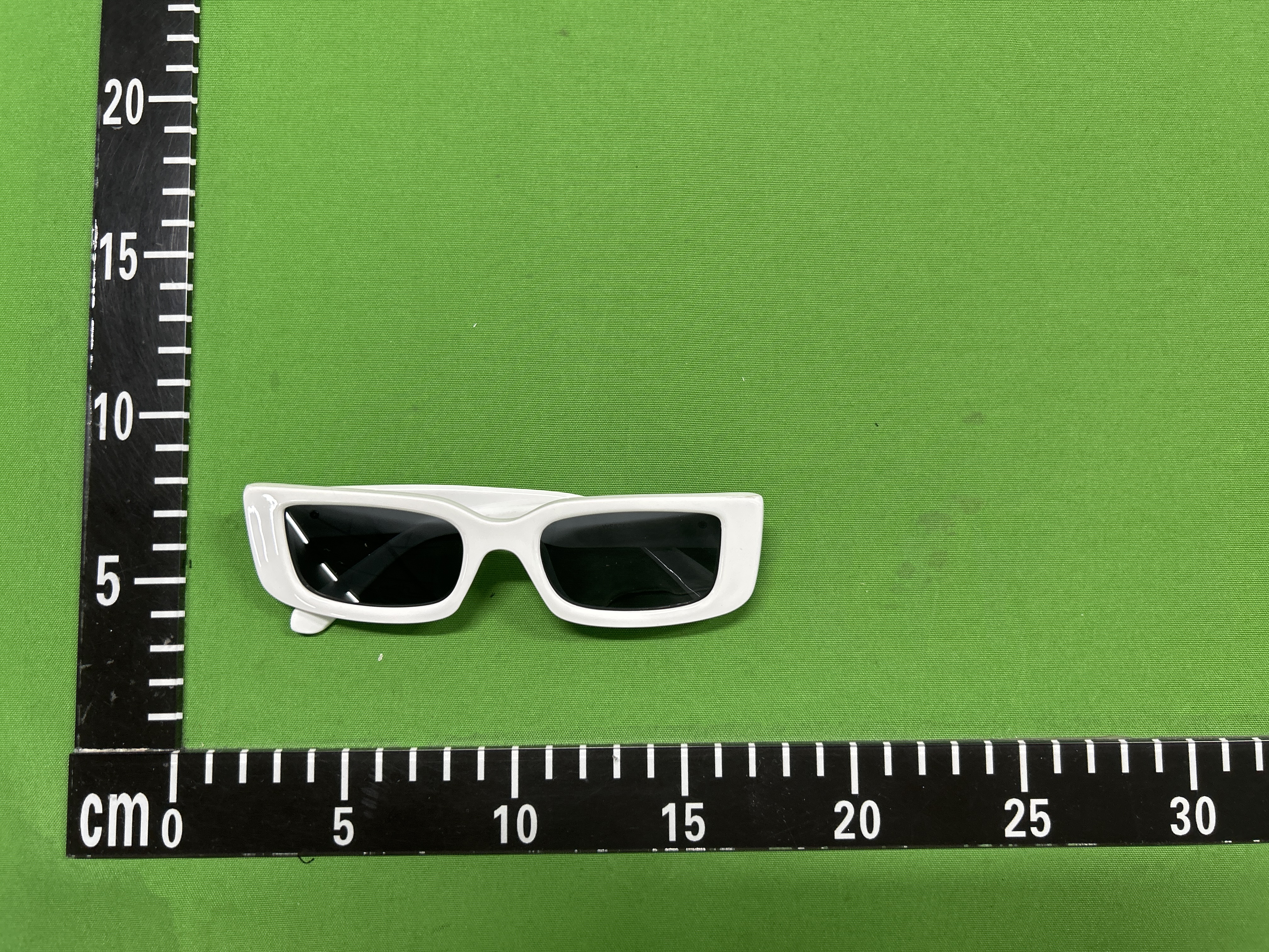 OFF WHITE Sunglasses