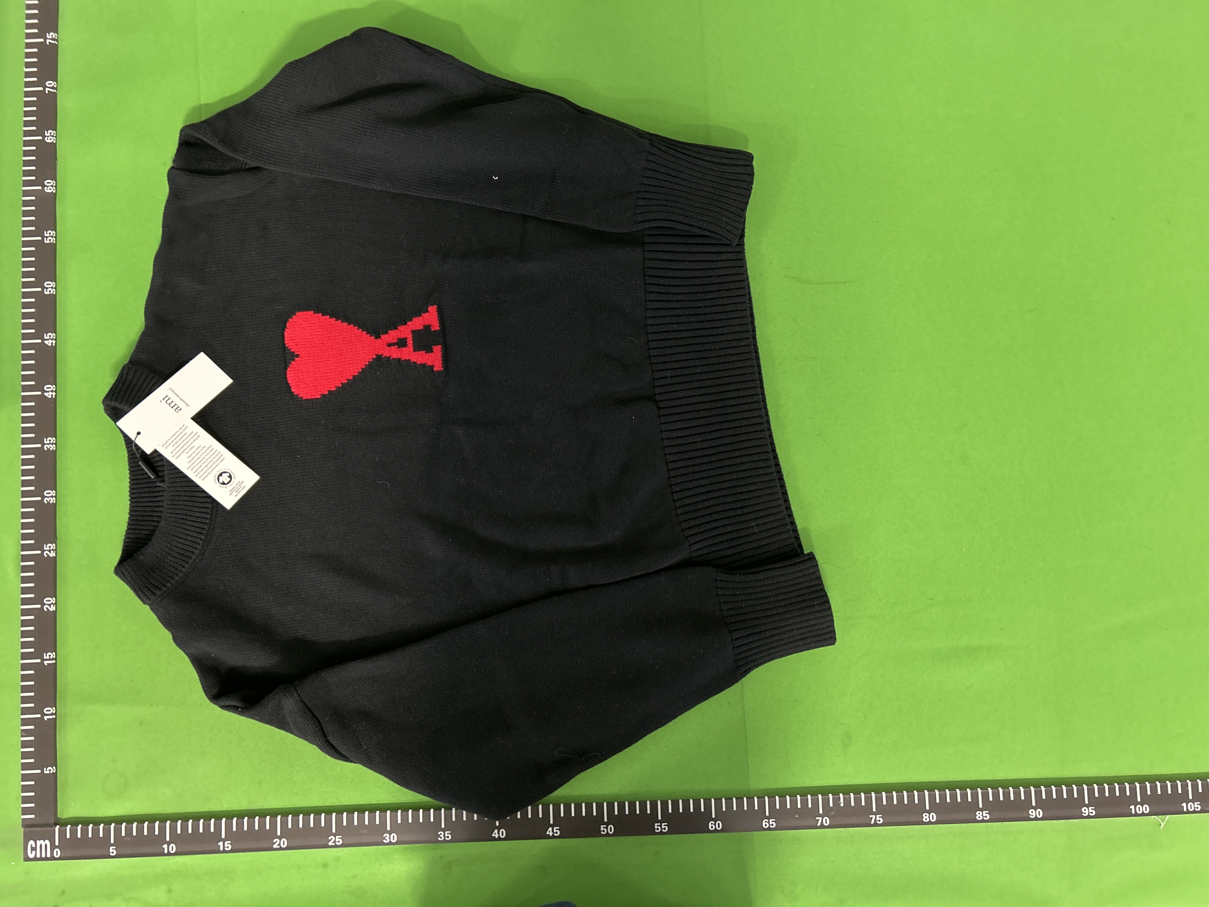 Ami Sweaters  (+6 color options)