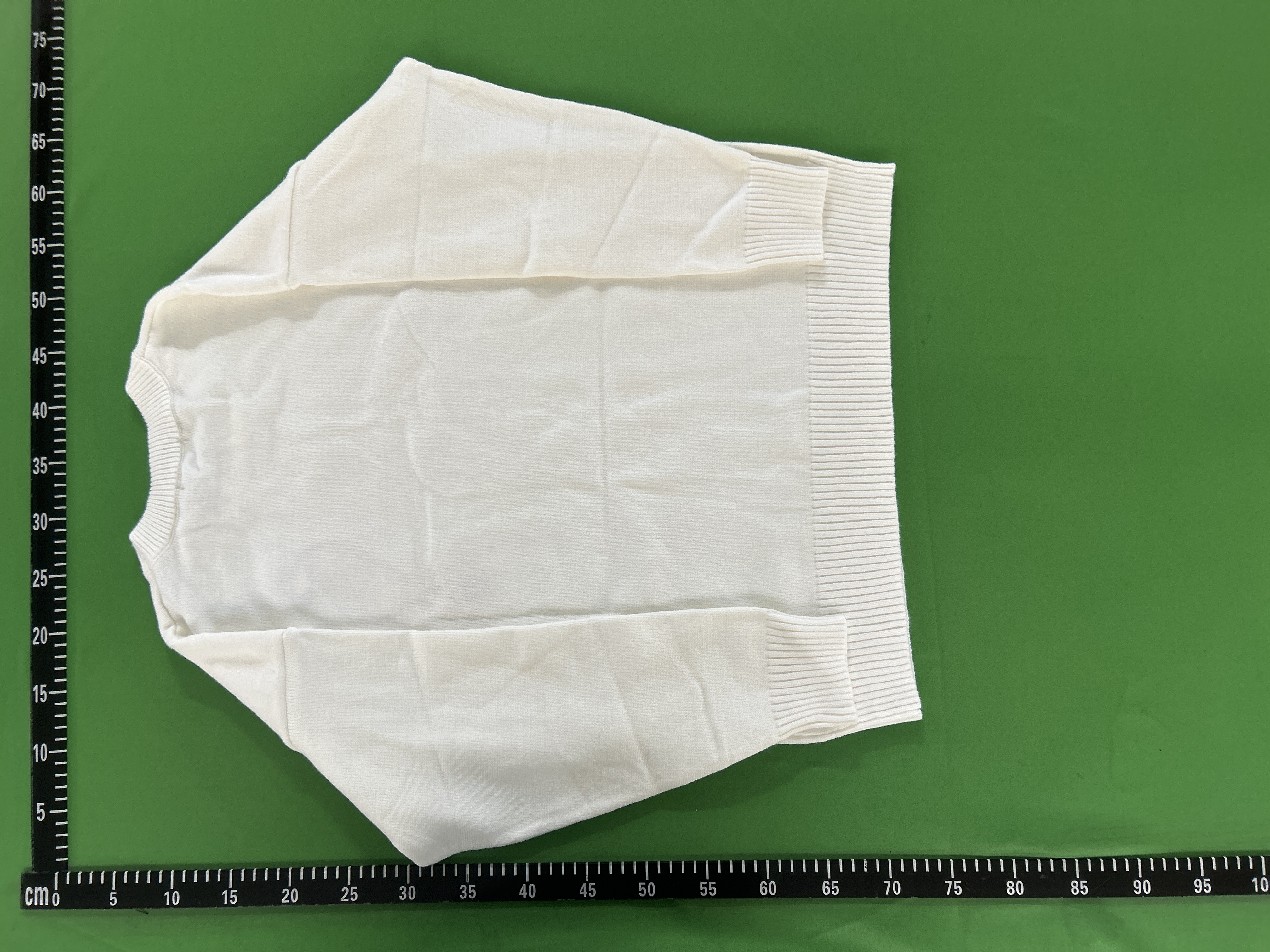 Ami Sweaters  (+6 color options)