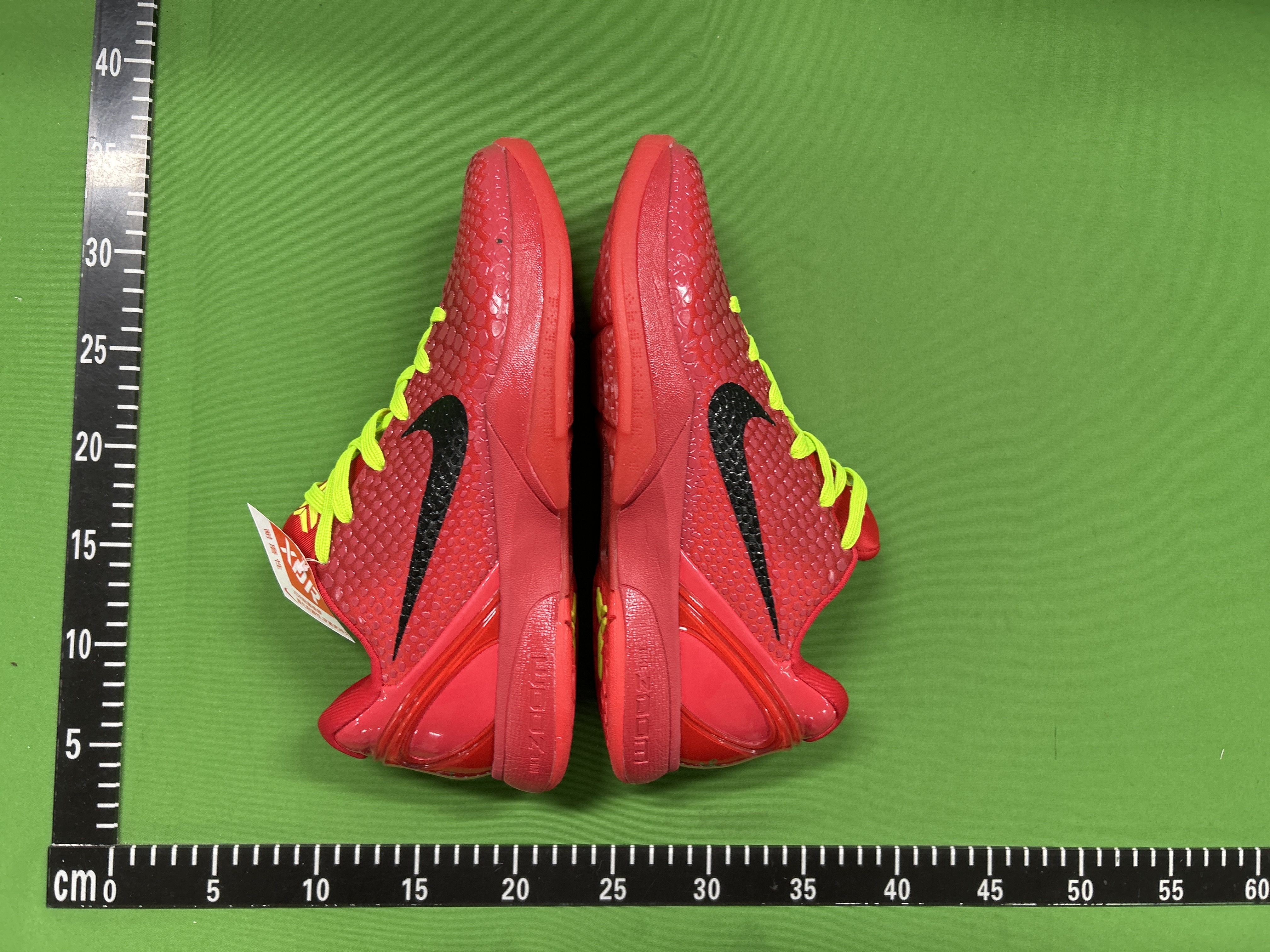 Kobe 6 Grinche
