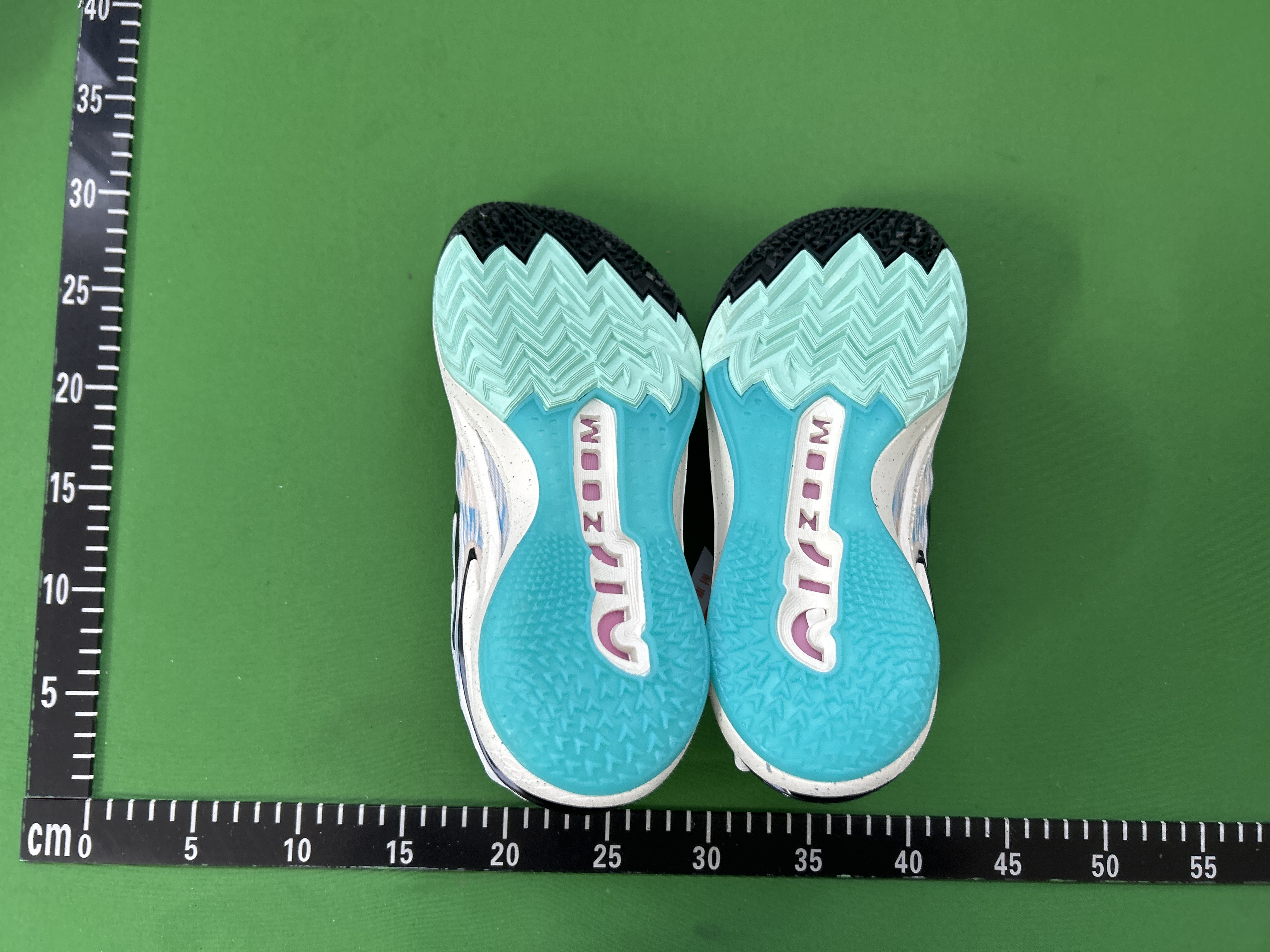 Zoom Gt Cut