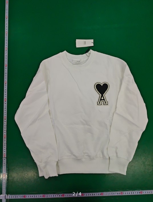 Ami Paris (+10 styles)
