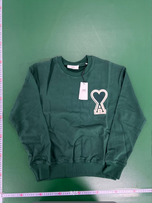 Ami Paris (+10 styles)