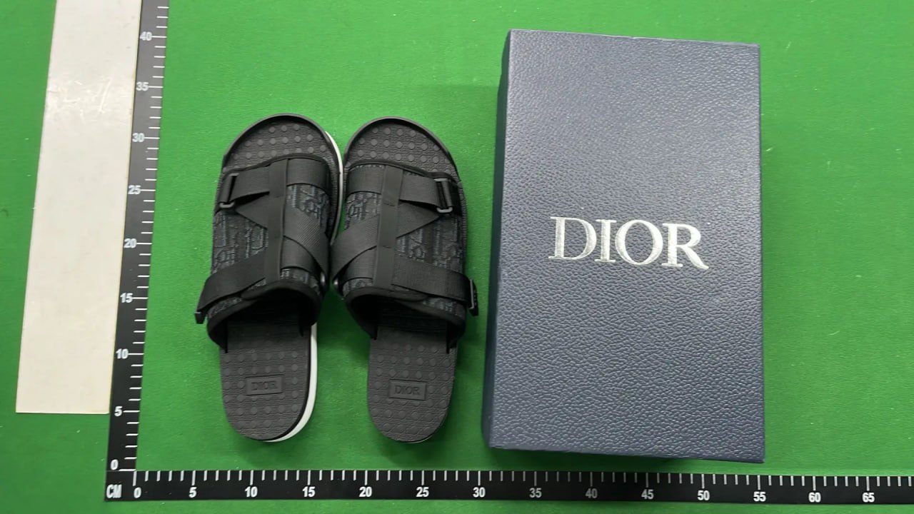 Dior Alpha Slide Slide