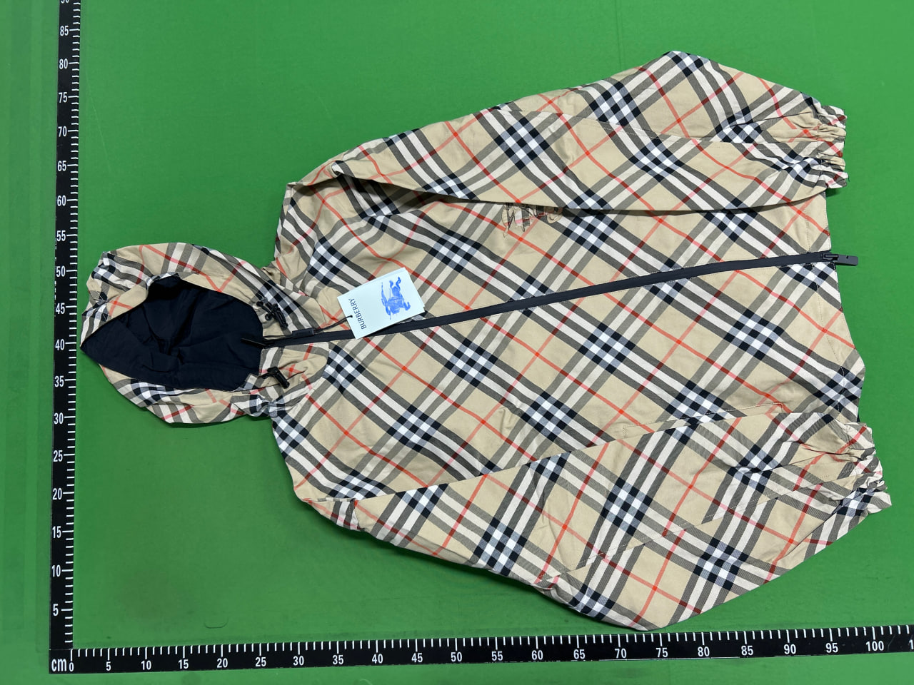 BURBERRY REVERSIBLE JACKET ( 2 COLOURWAYS )